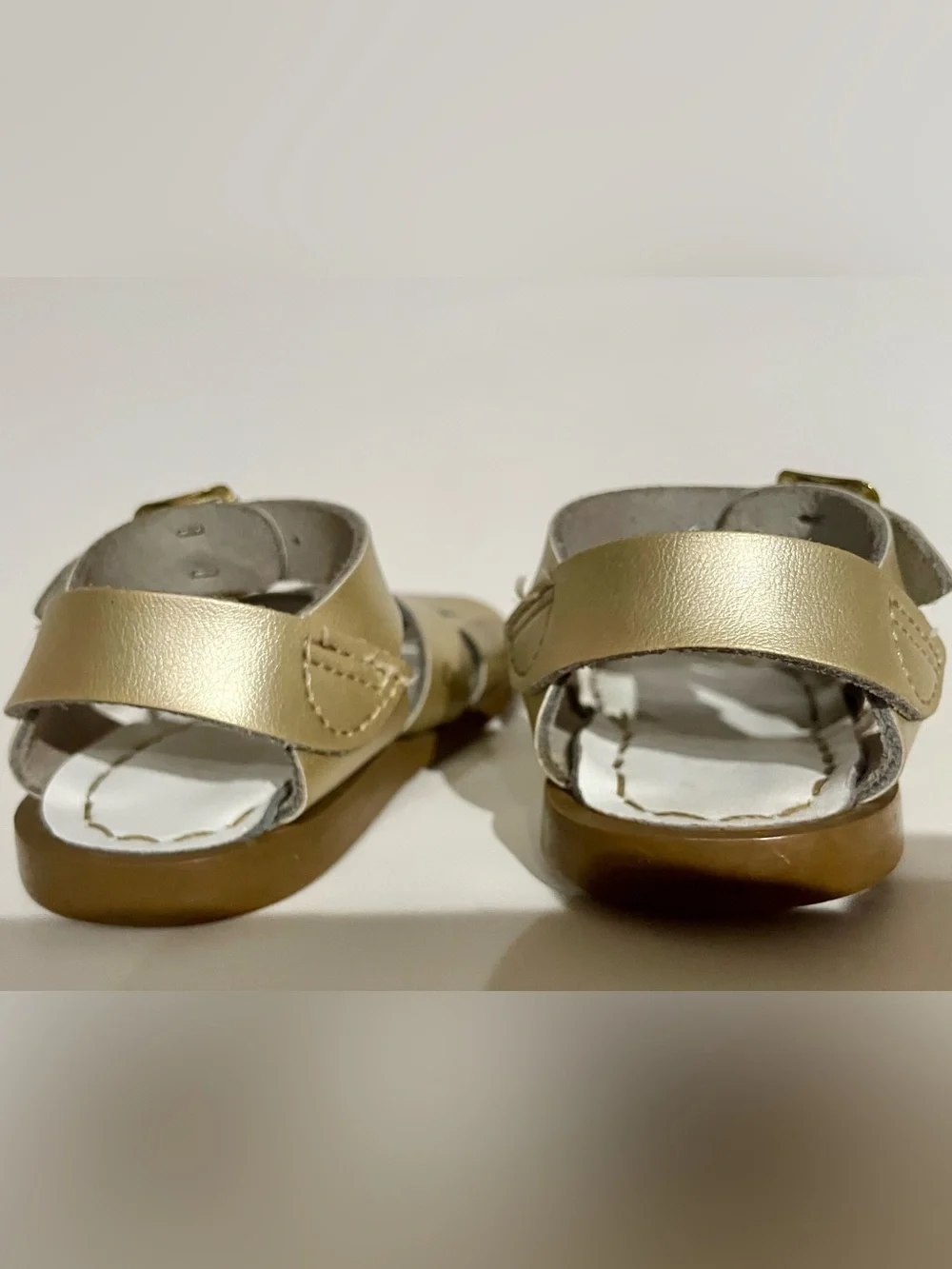 Sun San/Saltwater Swimmer Gold Leather Waterproof Sandals Toddler Size 5